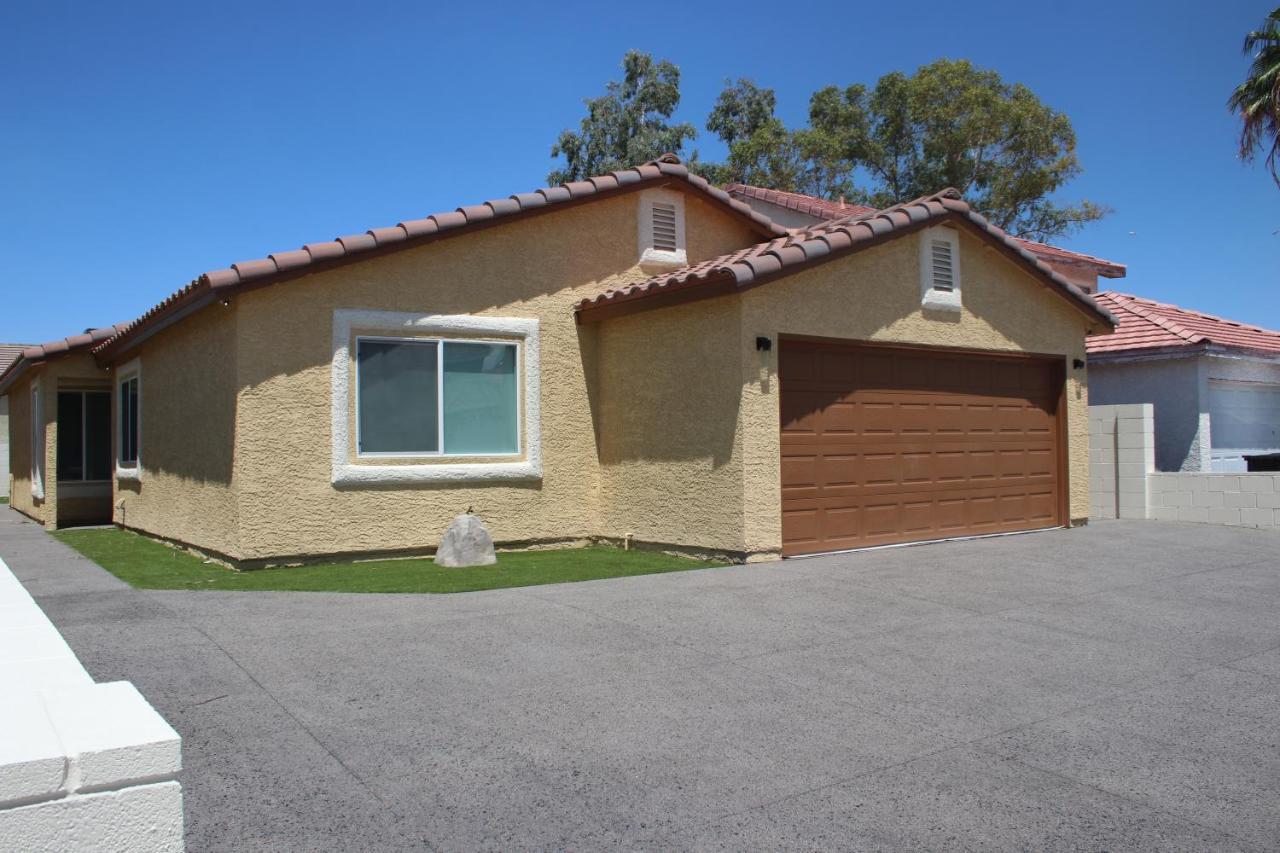 Newly Remodeled Family Friendly 3B/2B House Villa Henderson Bagian luar foto